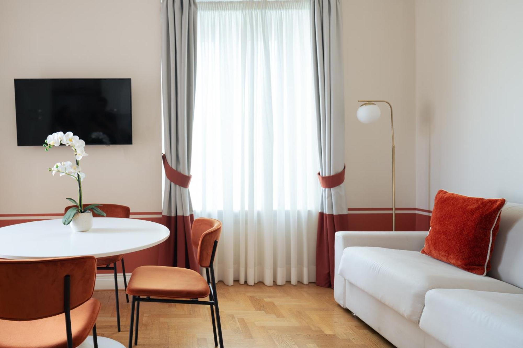 Caracciolo 13 Rooftop & Suites Napoli Eksteriør bilde