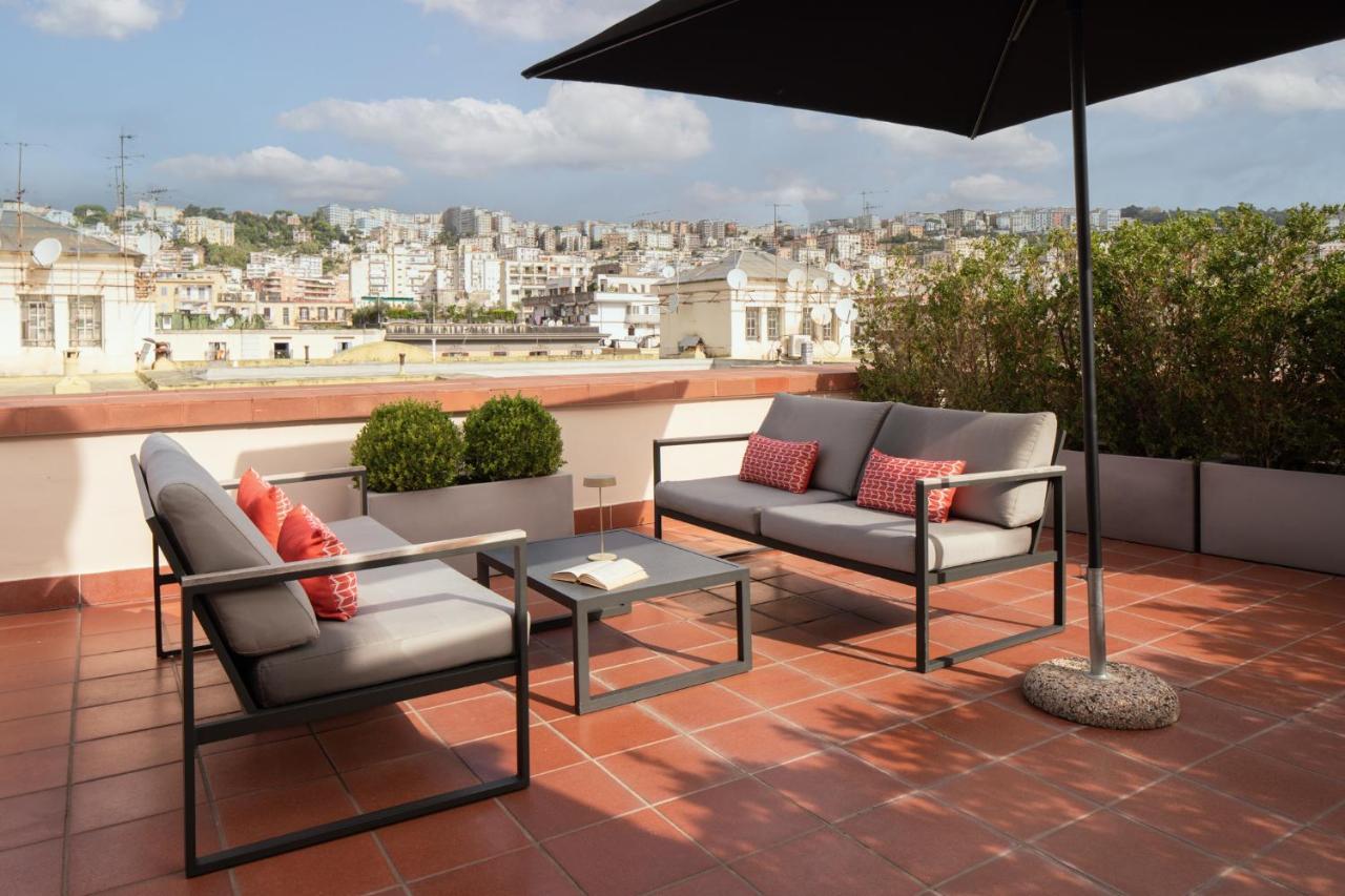 Caracciolo 13 Rooftop & Suites Napoli Eksteriør bilde